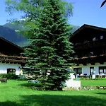 Апартаменты Apartmenthaus Rabitschhof Зеефельд в Тироле