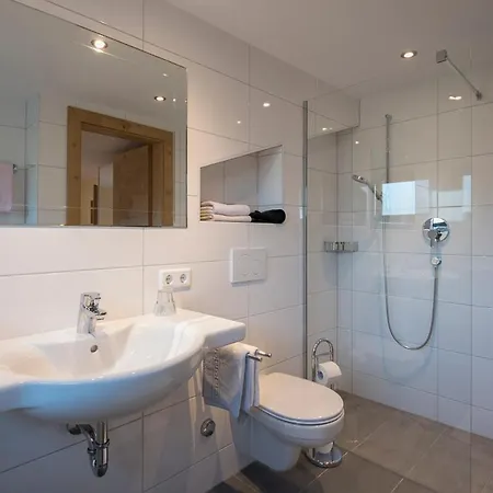 Apartament Apartmenthaus Rabitschhof Seefeld w Tirolu
