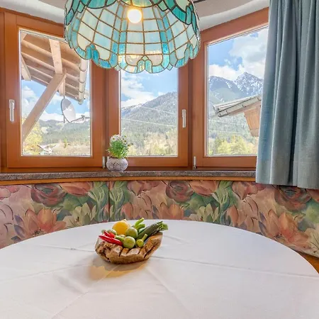 Apartmenthaus Rabitschhof Seefeld w Tirolu
