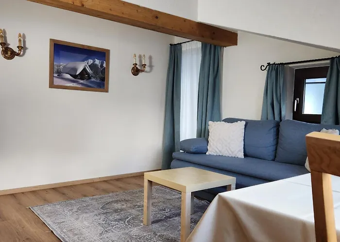 Apartmenthaus Rabitschhof شقة *